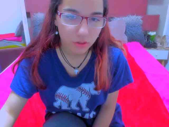 Sarahlluna webcam