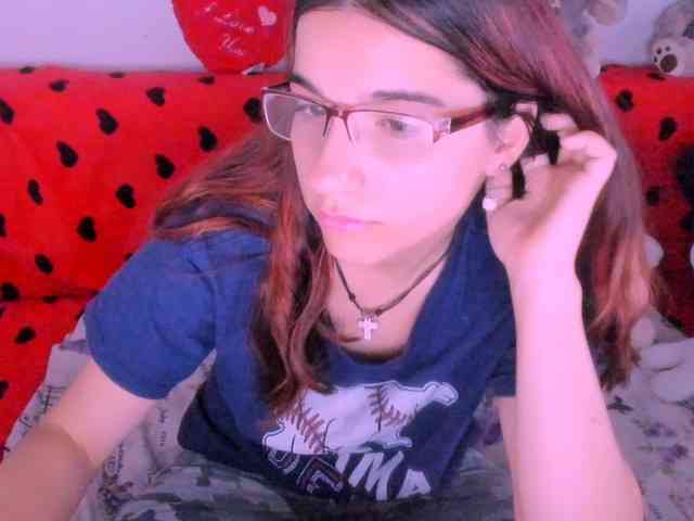 Sarahlluna webcam