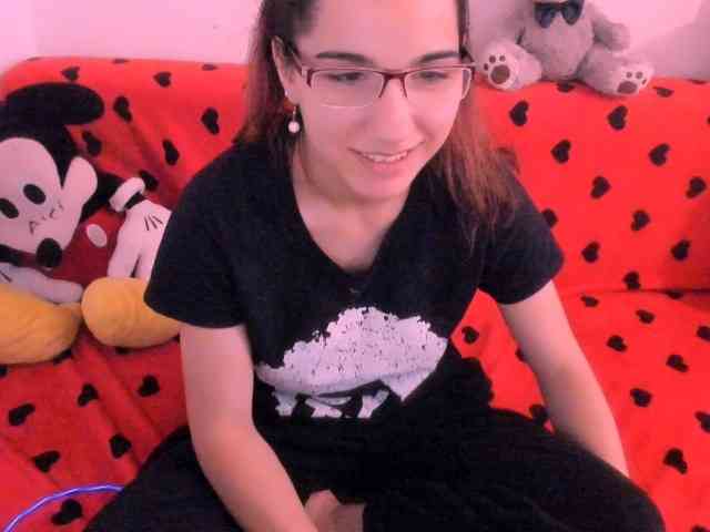 Sarahlluna webcam