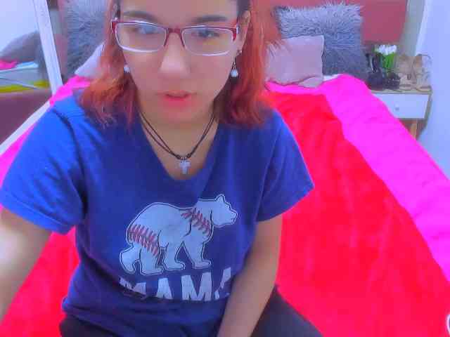 Sarahlluna webcam