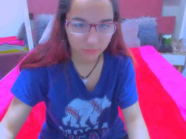 Sarahlluna webcam