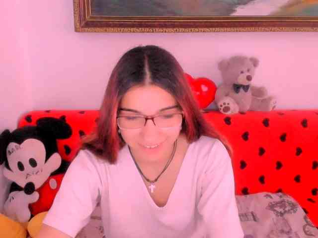 Sarahlluna webcam