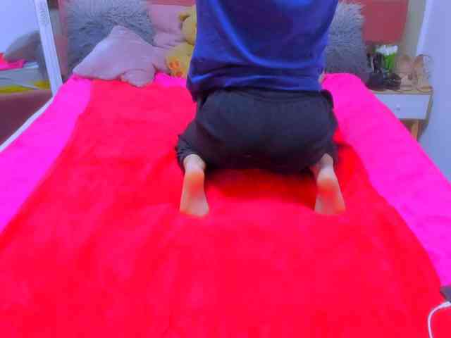Sarahlluna webcam