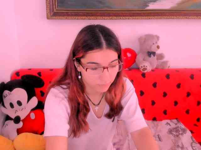 Sarahlluna webcam