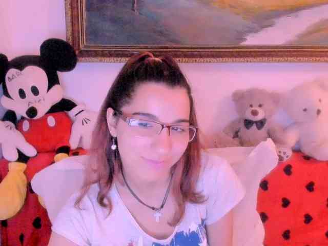 Sarahlluna webcam