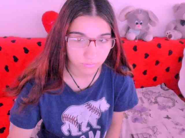 Sarahlluna webcam