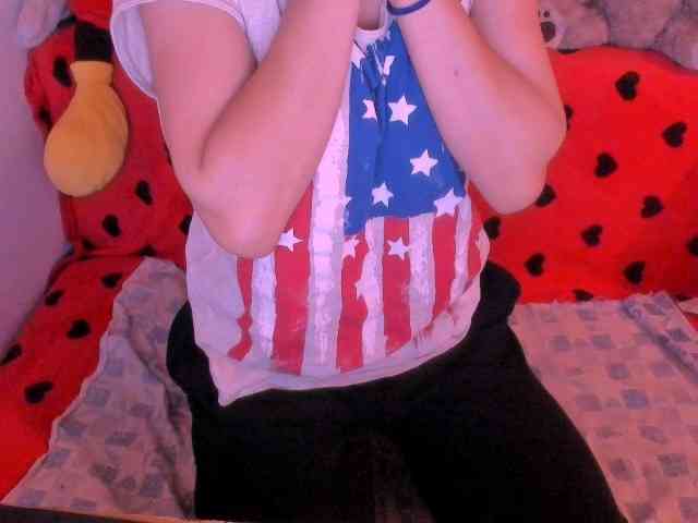 Sarahlluna webcam