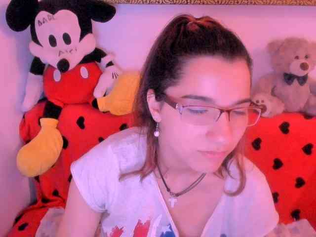 Sarahlluna webcam