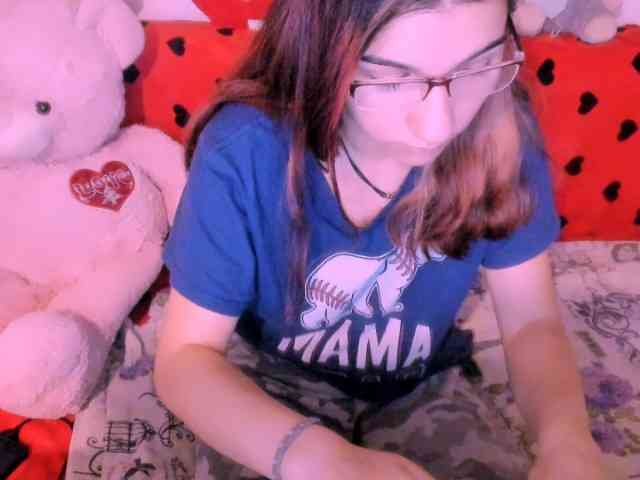 Sarahlluna webcam
