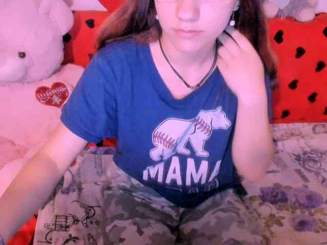 Sarahlluna webcam