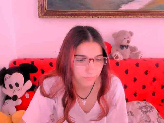 Sarahlluna webcam