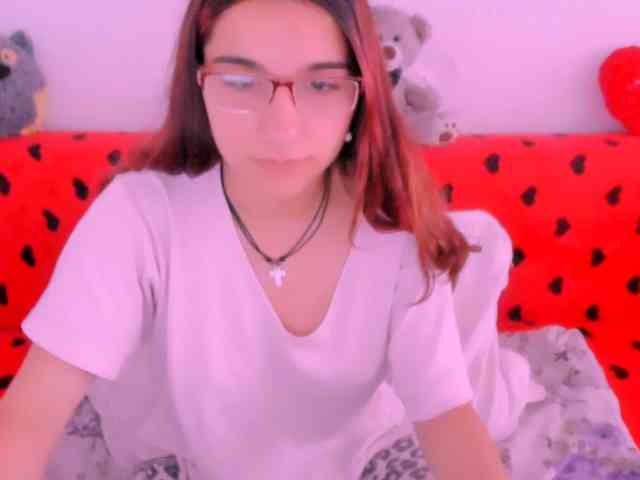 Sarahlluna webcam