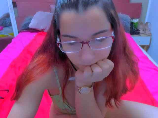 Sarahlluna webcam
