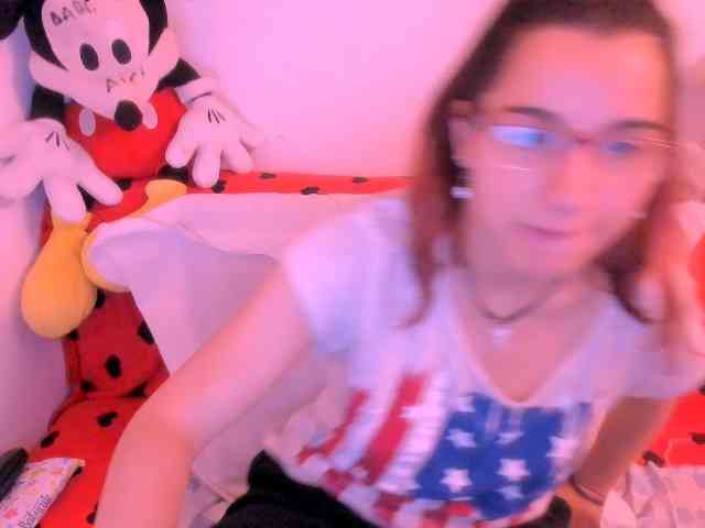 Sarahlluna webcam
