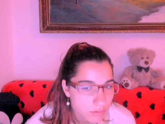 Sarahlluna webcam