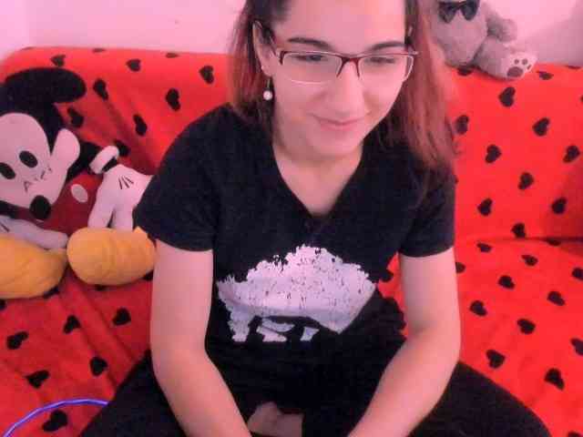 Sarahlluna webcam