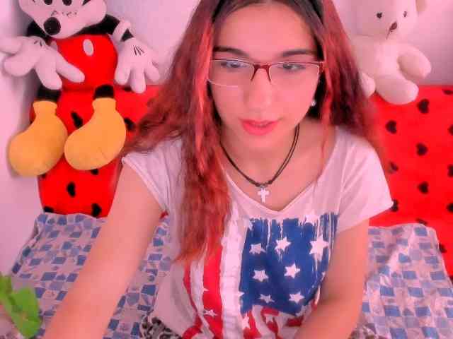 Sarahlluna webcam