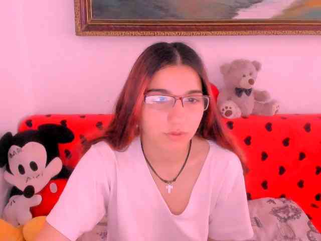 Sarahlluna webcam