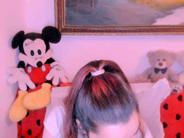 Sarahlluna webcam