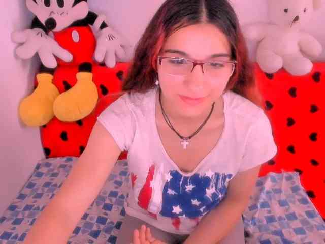 Sarahlluna webcam