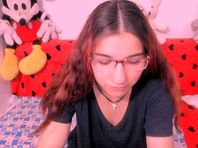 Sarahlluna webcam