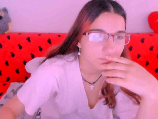 Sarahlluna webcam