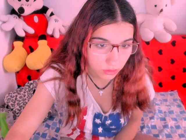 Sarahlluna webcam