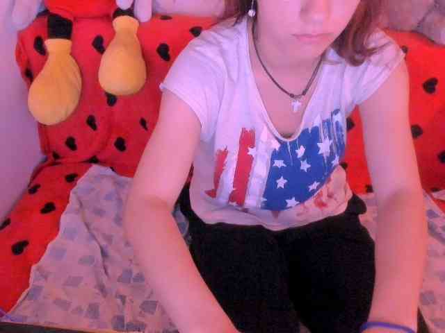 Sarahlluna webcam