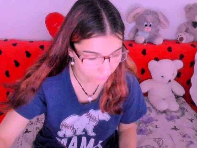 Sarahlluna webcam