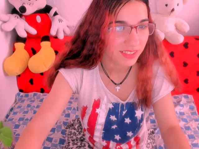 Sarahlluna webcam