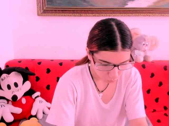 Sarahlluna webcam