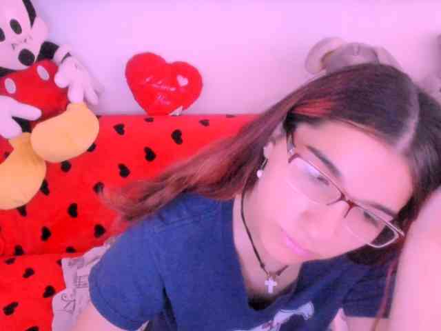 Sarahlluna webcam