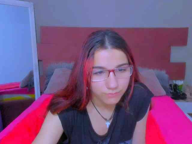 Sarahlluna webcam