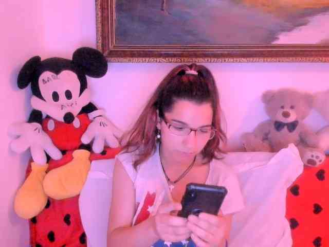 Sarahlluna webcam