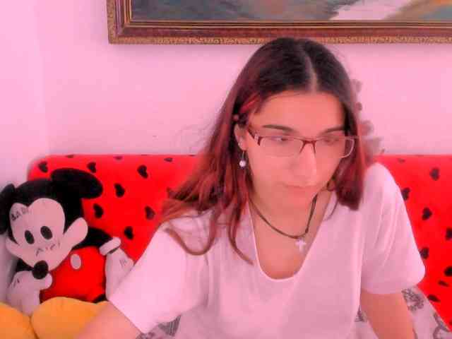 Sarahlluna webcam