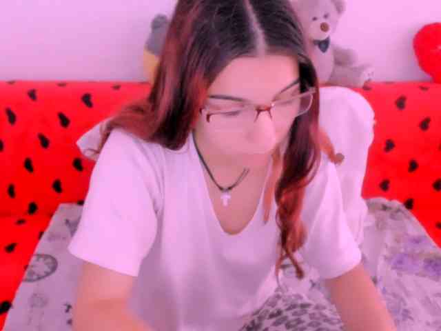 Sarahlluna webcam