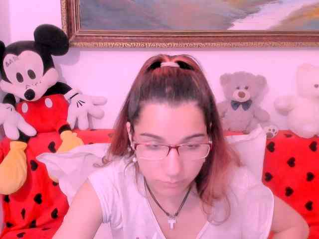 Sarahlluna webcam