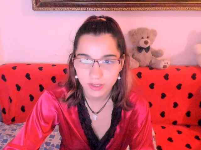 Sarahlluna webcam