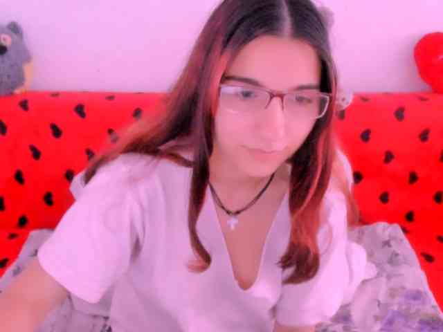 Sarahlluna webcam