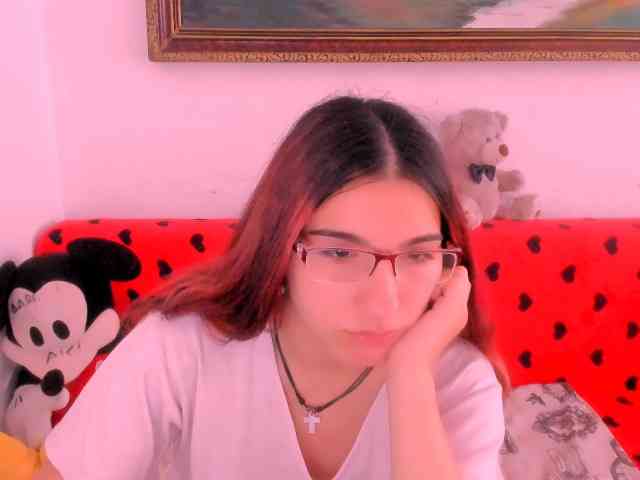 Sarahlluna webcam