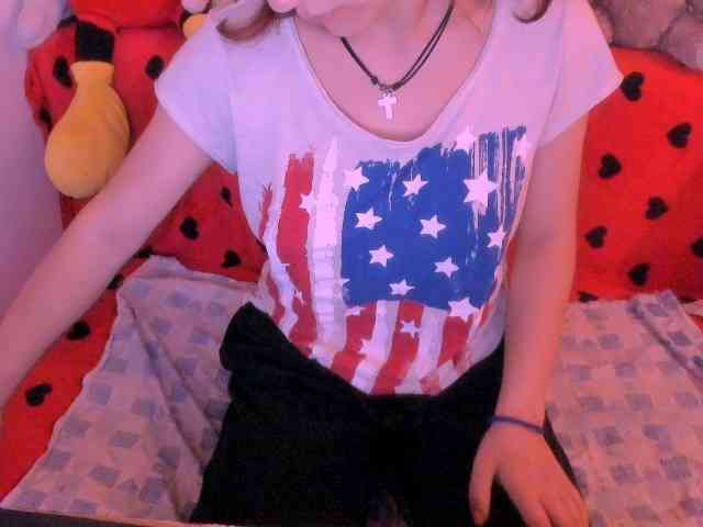 Sarahlluna webcam