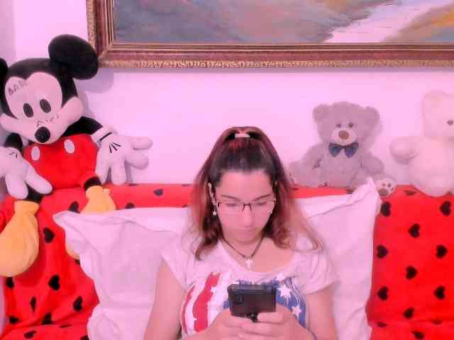Sarahlluna webcam