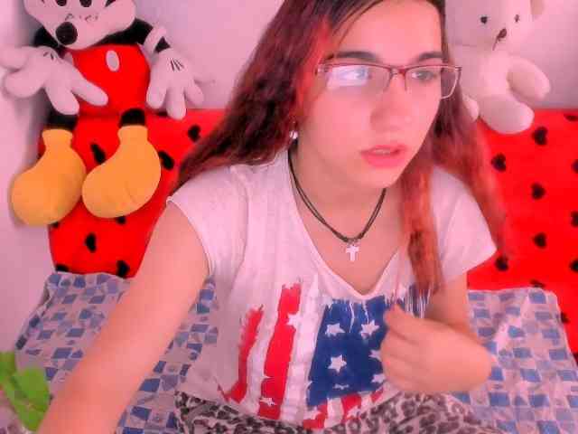 Sarahlluna webcam