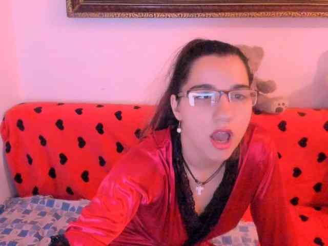 Sarahlluna webcam