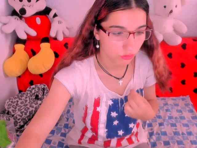 Sarahlluna webcam
