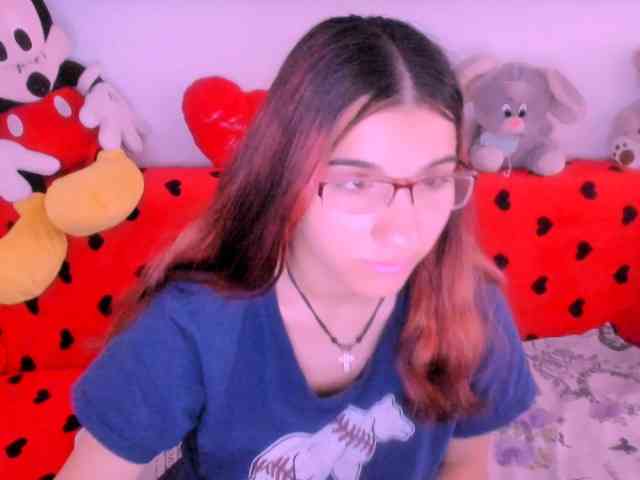 Sarahlluna webcam