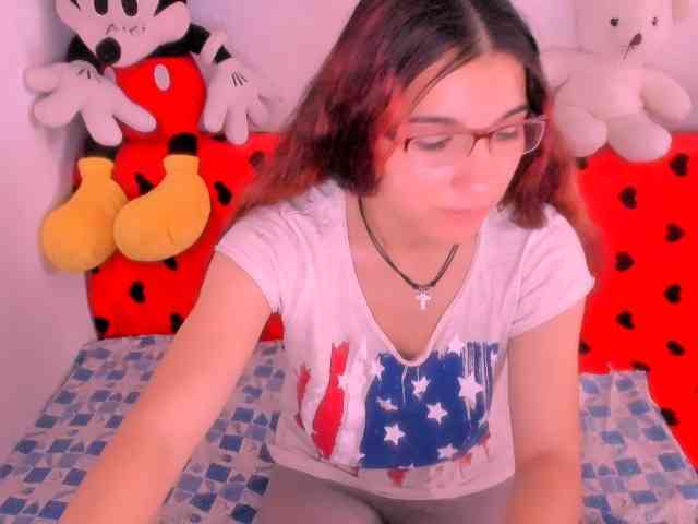 Sarahlluna webcam
