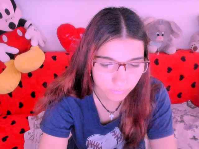 Sarahlluna webcam