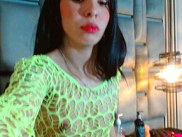 -Sandralopez- webcam
