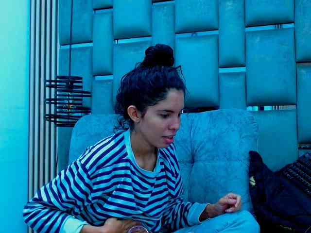 -Sandralopez- webcam
